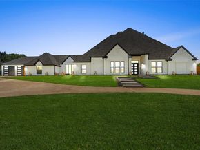 209  Carriage Hill Lane , Heath Texas 75032