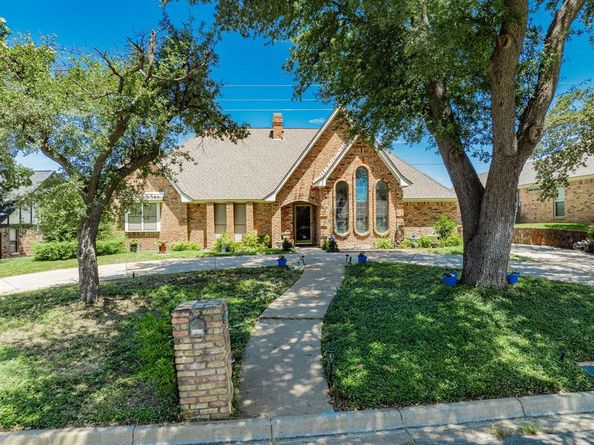 5040  Lake View Circle , North Richland Hills Texas 76180