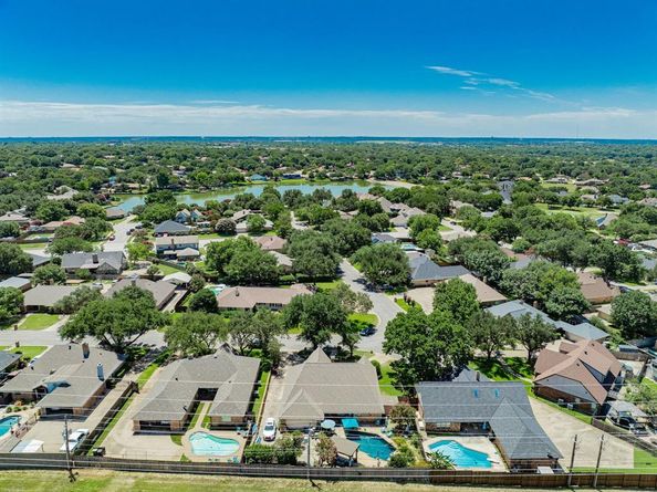 5040  Lake View Circle , North Richland Hills Texas 76180