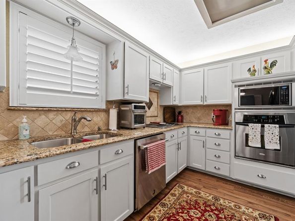 5040  Lake View Circle , North Richland Hills Texas 76180