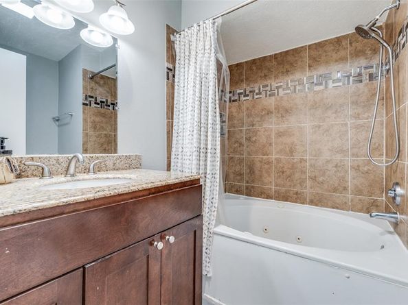 4214  Upland Way , Garland Texas 75042