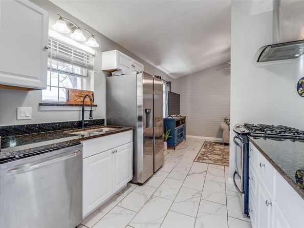4214  Upland Way , Garland Texas 75042
