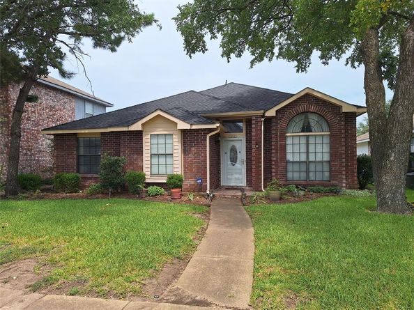 1717  Colborne Drive , Mesquite Texas 75149