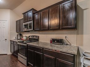 4527 N Ottawa Road , Dallas Texas 75212