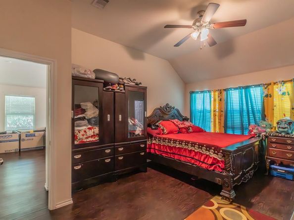 4527 N Ottawa Road , Dallas Texas 75212