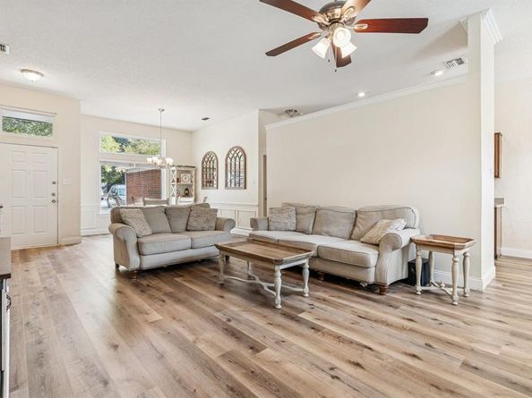 7409  San Isabel Court , Fort Worth Texas 76137