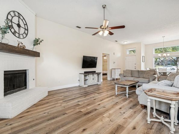 7409  San Isabel Court , Fort Worth Texas 76137