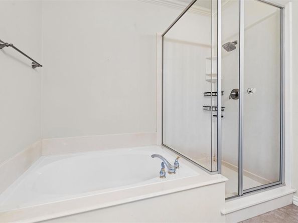 4424  Honfleur Court , Irving Texas 75038