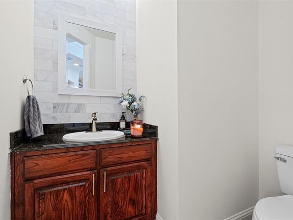 4424  Honfleur Court , Irving Texas 75038