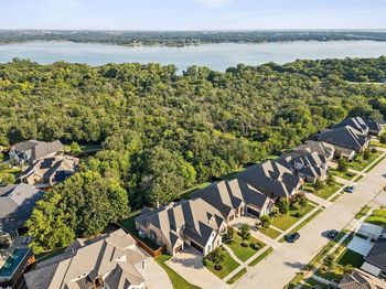 204  Chisholm Trail 