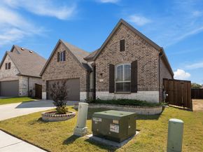 2042  Clear Water Way , Royse City Texas 75189