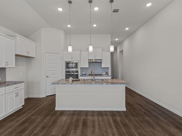 2042  Clear Water Way , Royse City Texas 75189