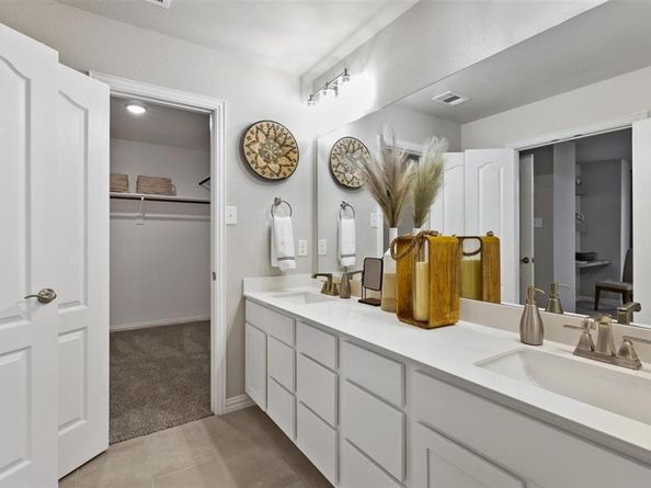 234  Territory Trail  15, Fort Worth Texas 76120