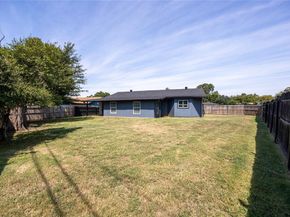 3500  Grande Bulevar  , Irving Texas 75062