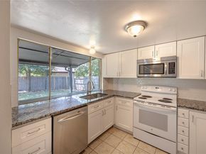 3500  Grande Bulevar  , Irving Texas 75062