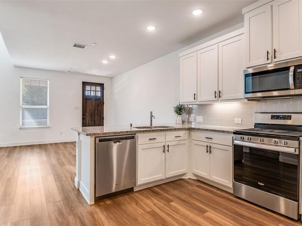 2617  Barnwood Lane , Garland Texas 75042