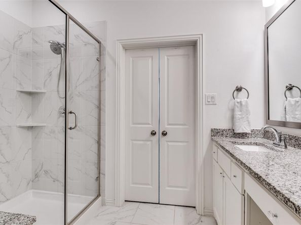 2617  Barnwood Lane , Garland Texas 75042
