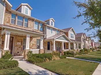 2617  Barnwood Lane 