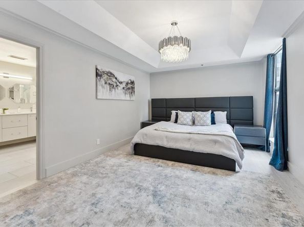 5909  Luther Lane  1002, Dallas Texas 75225