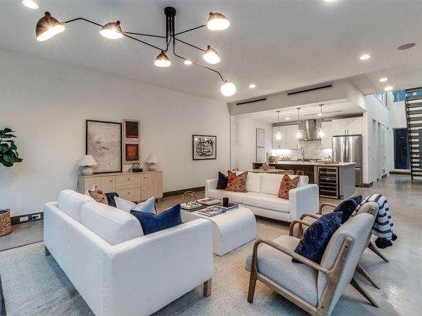 4218  Munger Avenue , Dallas Texas 75204