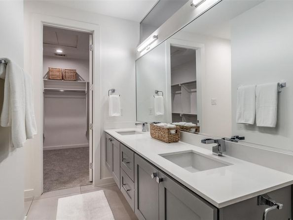 4218  Munger Avenue , Dallas Texas 75204