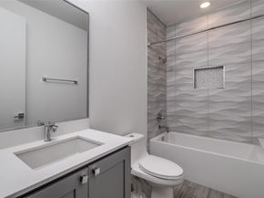 4218  Munger Avenue , Dallas Texas 75204