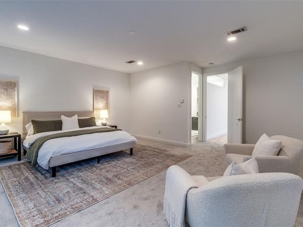 4218  Munger Avenue , Dallas Texas 75204