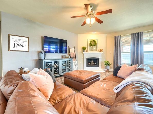 1017  Hampton Bay Drive , Rockwall Texas 75087