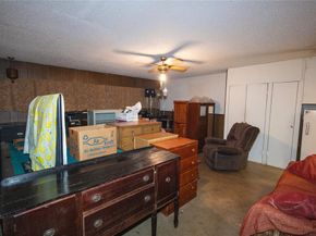 809  Lomo Street , Fort Worth Texas 76110