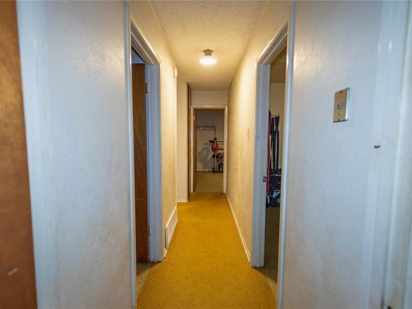 809  Lomo Street , Fort Worth Texas 76110