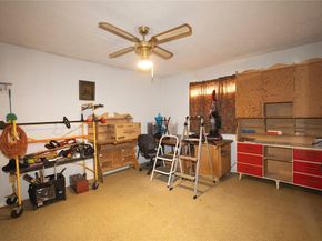 809  Lomo Street , Fort Worth Texas 76110