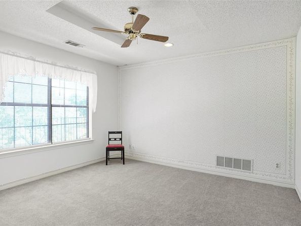 4008  Barnes Bridge Road , Dallas Texas 75228