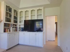 4008  Barnes Bridge Road , Dallas Texas 75228