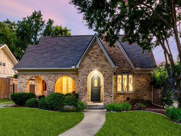 729  Ridgeway Street , Dallas Texas 75214