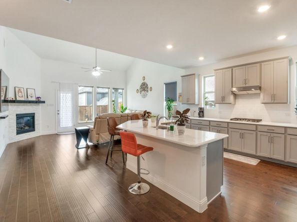 3120  Stonelake Ridge , Lewisville Texas 75010