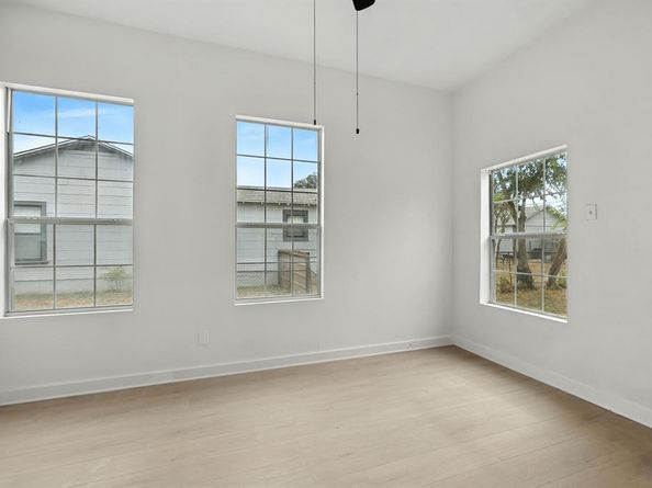 705  Hallvale Drive , White Settlement Texas 76108