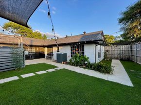 1635 W Pentagon Parkway , Dallas Texas 75224
