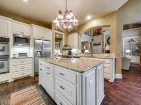6470  Hunters Parkway , Frisco Texas 75035