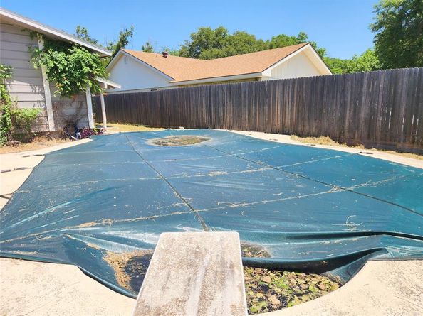 338  Wildbriar Drive , Garland Texas 75043