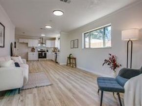 1809 W Tucker Boulevard , Arlington Texas 76013