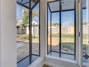 1809 W Tucker Boulevard , Arlington Texas 76013