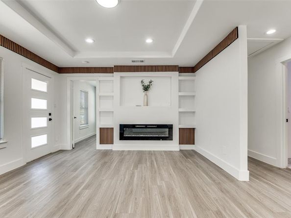 3702  Brandon Street , Dallas Texas 75211