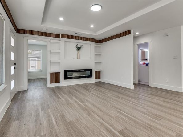 3702  Brandon Street , Dallas Texas 75211