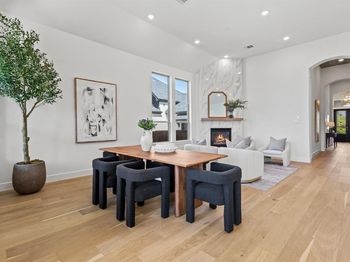 2301  Oaklawn Drive 