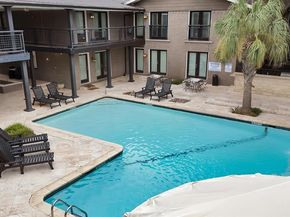 10203  Regal Oaks Drive  101, Dallas Texas 75230