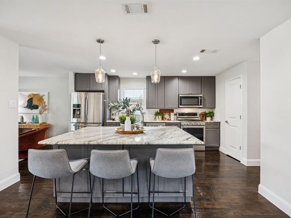 3243  Princess Lane , Dallas Texas 75229