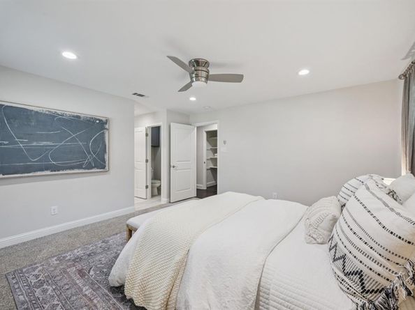 3243  Princess Lane , Dallas Texas 75229