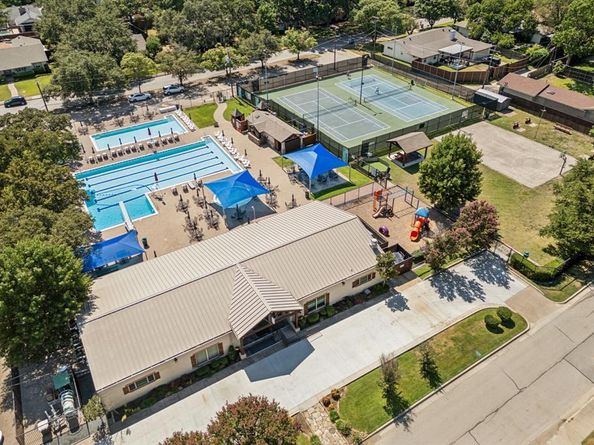 3243  Princess Lane , Dallas Texas 75229