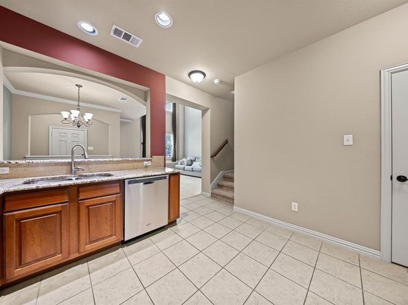 6833  Sandshell Boulevard , Fort Worth Texas 76137