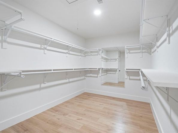 7123  Vivian Avenue , Dallas Texas 75223